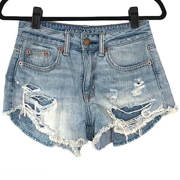 American Eagle Light Wash Distressed Hi Rise Festival Shortie 0 - Picture 1 of 7